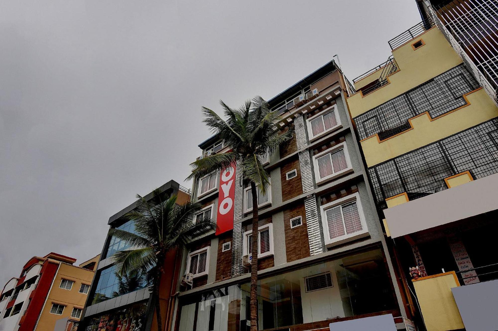 Hotel O Sri Sai Guru Comforts Yelahanka Exterior photo