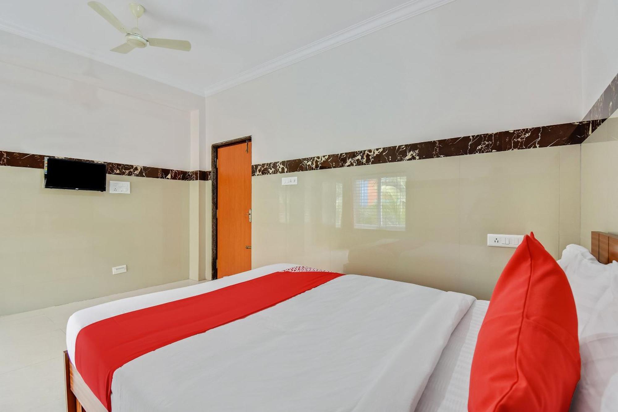Hotel O Sri Sai Guru Comforts Yelahanka Exterior photo