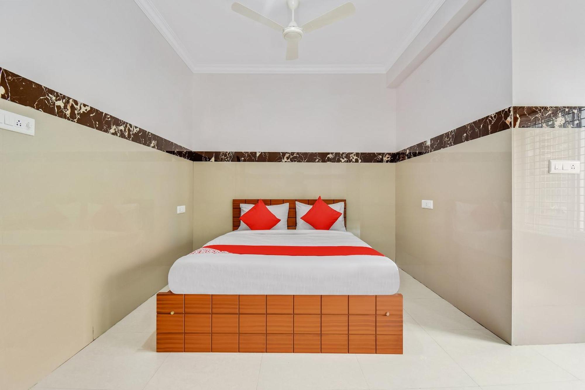 Hotel O Sri Sai Guru Comforts Yelahanka Exterior photo